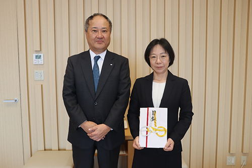 目録贈呈式（代表校）