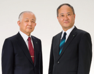 取締役会長 金岡純二、取締役頭取 横田格